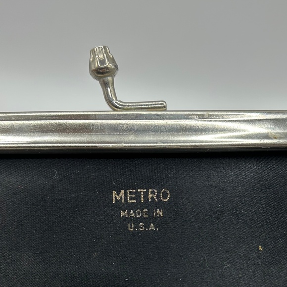 Vintage Black Evening Clutch - Picture 9 of 9